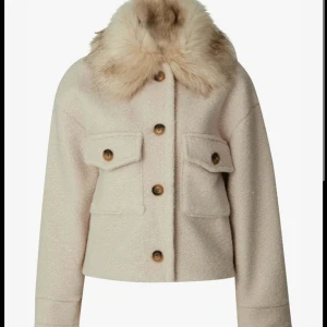 chelsea jacka - en jacka 