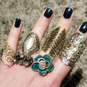 Unika vintage ringar  - Fråga för info 