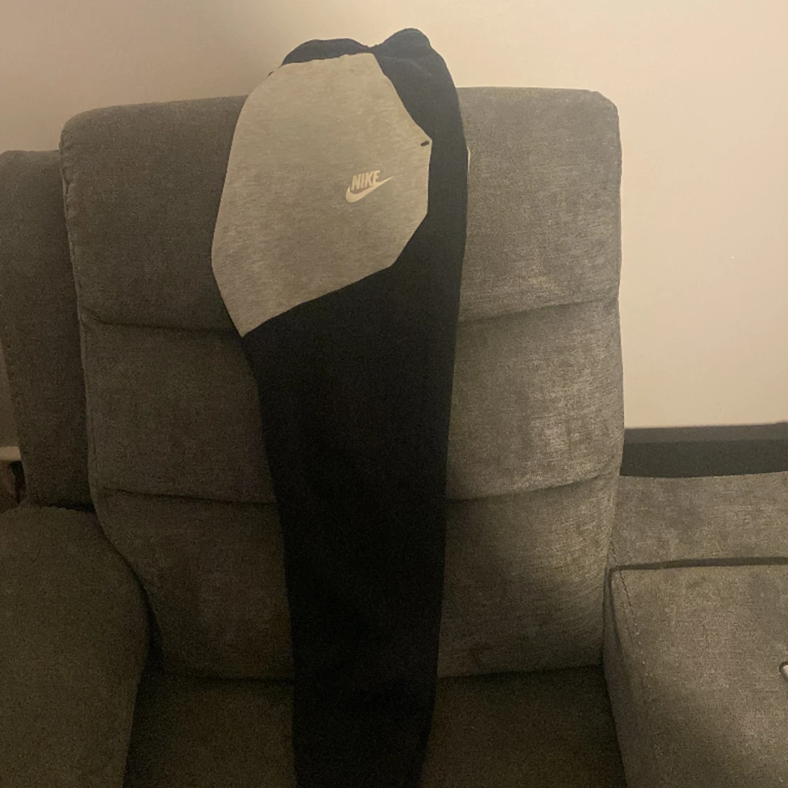 Nike tech storlek 158-170 - 91