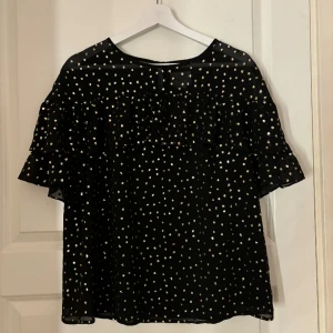 Glittertopp - Snygg glittertopp som passar både s/m!