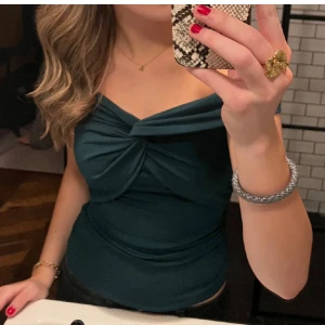 Tröja - Snygg tröja, passar S