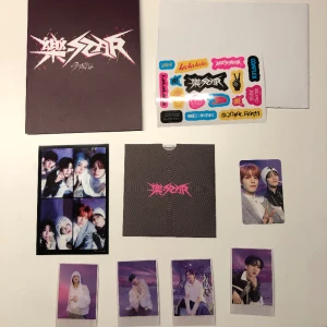 Stray kids rock star limited album - PLEASE CONTACT BEFORE BUYING!!! I also sell via vinted  #hyunjin #straykids #straykidshyunjin #skz #skzoo #jyp #kpop #korea #bangchan #leeknow #changbin #han #felix #seungmin #jeongjin 