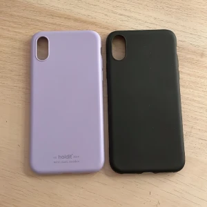 Mobilskal IPhone X - Mobilskal till IPhone X utan defekter & sparsamt använda (i princip nyskick)💖 Skriv om du har frågor, 70kr för ett skal och 100kr för båda.  Använd gärna Köp Nu💖