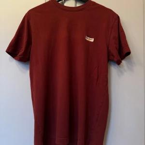 Nudie Jeans T-shirt - Bra skick 