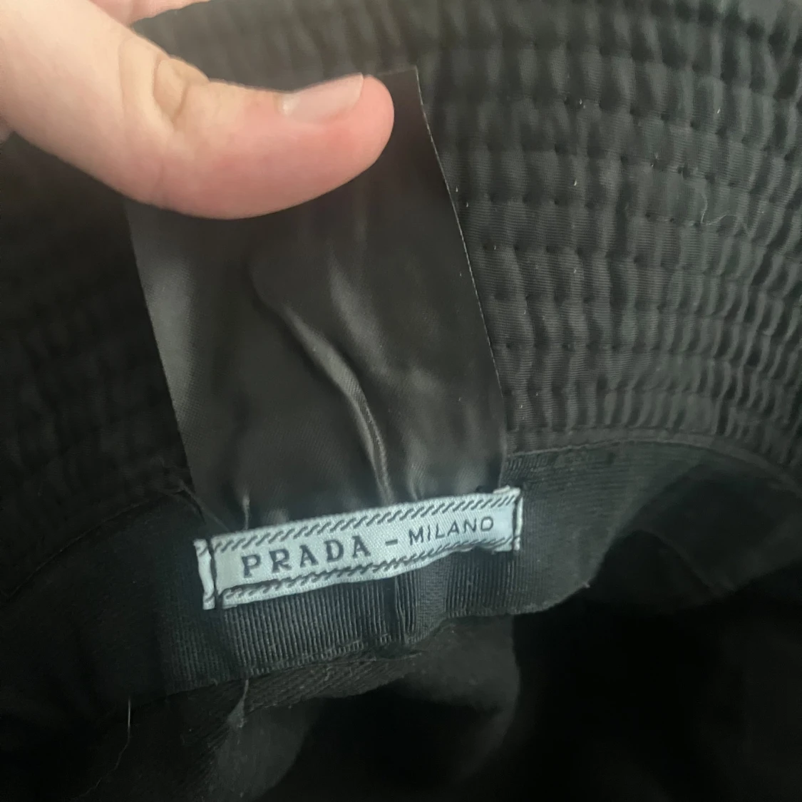 Prada buckethat - 90