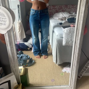 Baggy jeans - Baggy jeans från zara i mörk tvätt