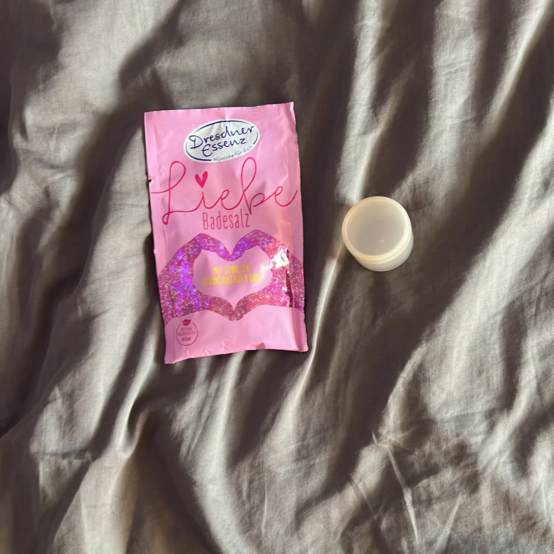 Badsalt och förvaringsburk