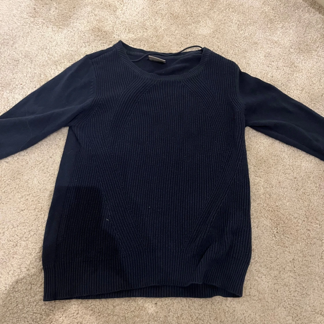 Marinblå stickad - 90