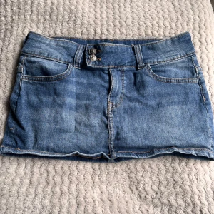 Jeanskjol - Jeanskjol