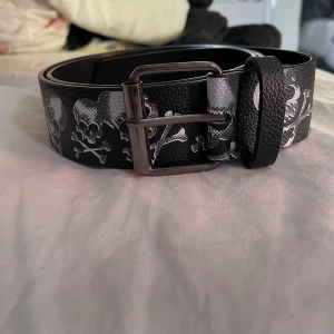 Skelett skärp! - Ascoolt skelett skärp! Använd få gånger  