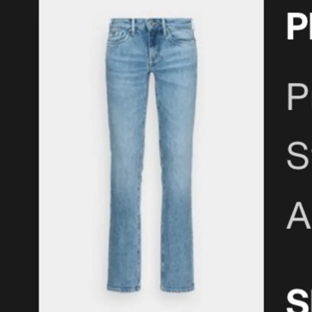 Lowwaist jeans från pepe jeans, Modell picadilly storlek 27/32, använd 1 gång bara💕. Jeans & Byxor.
