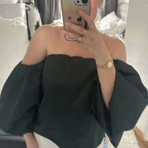 Fest topp - Snyggaste fest toppen som säljs då den inte kommer till användning 💗