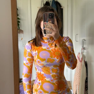 70tals tröja!  - Aldrig använd 70-tals tröja köpt på zalando! 🌸 