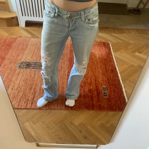 Lågmidjade bootcut jeans - Säljer dessa ursnygga jeans, inga defekter