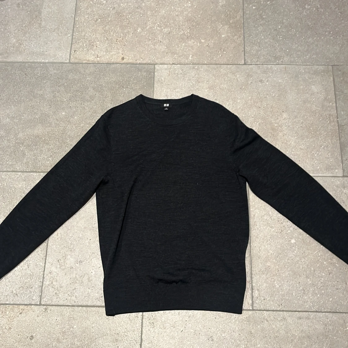 100% merinoull tröja UNIQLO