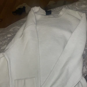 Herr tröja - Herr tröja ”ribbad”  Storlek S från HM