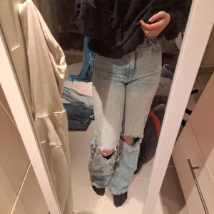 Jeans - Superfina jeans från Gina tricot. Storlek 34 och passar mig som är 169 bra i längden. 