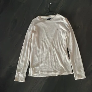 Polo Ralph lauren  - Storlek M bra skick andvänd några gånger