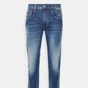 Reply anbass -  Helt nya oanvända Replay Anbass jeans  Då dom inte kommit till användning