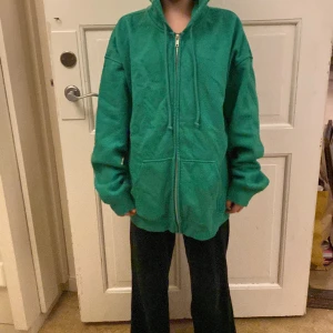 Grön tunn långärmad - Tunn och jättebra tröja