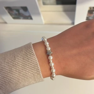 Armband f - Gjort själv 