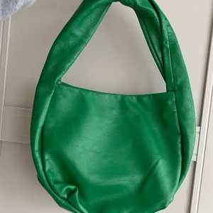 Lite zara väska - Aldrig använt, kommer inte åt använding