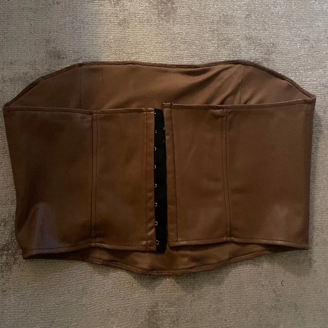 Brun korsett topp - 91