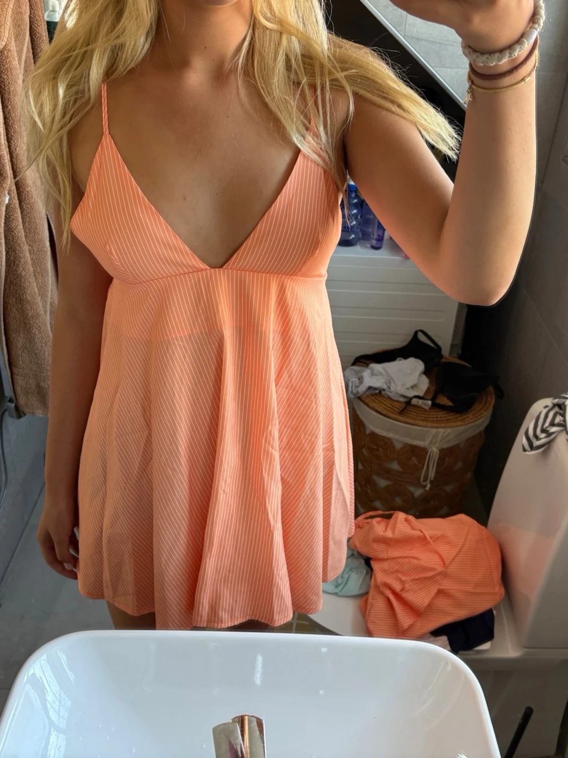 Orange klänning - 1