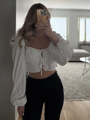 Blus GinaTricot - Ny med lappar