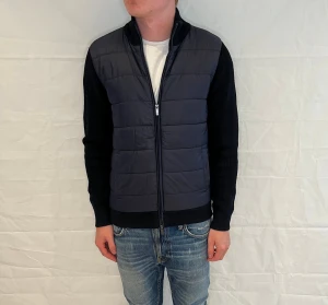 Cardigan Men's Blue - Marin kofta i bra begagnat skick, storlek M.
