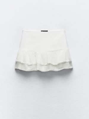 Kjol - Gullig volangkjol från zara 🩷