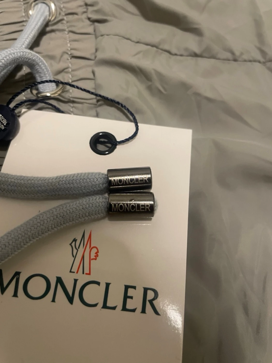 Beige Moncler shorts med snörning - 5