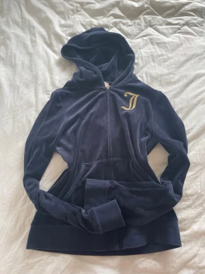 Juicy couture kofta  - Juicy couture kofta storlek L