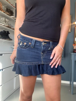 Jeans kjol - Midjemått: 62cm