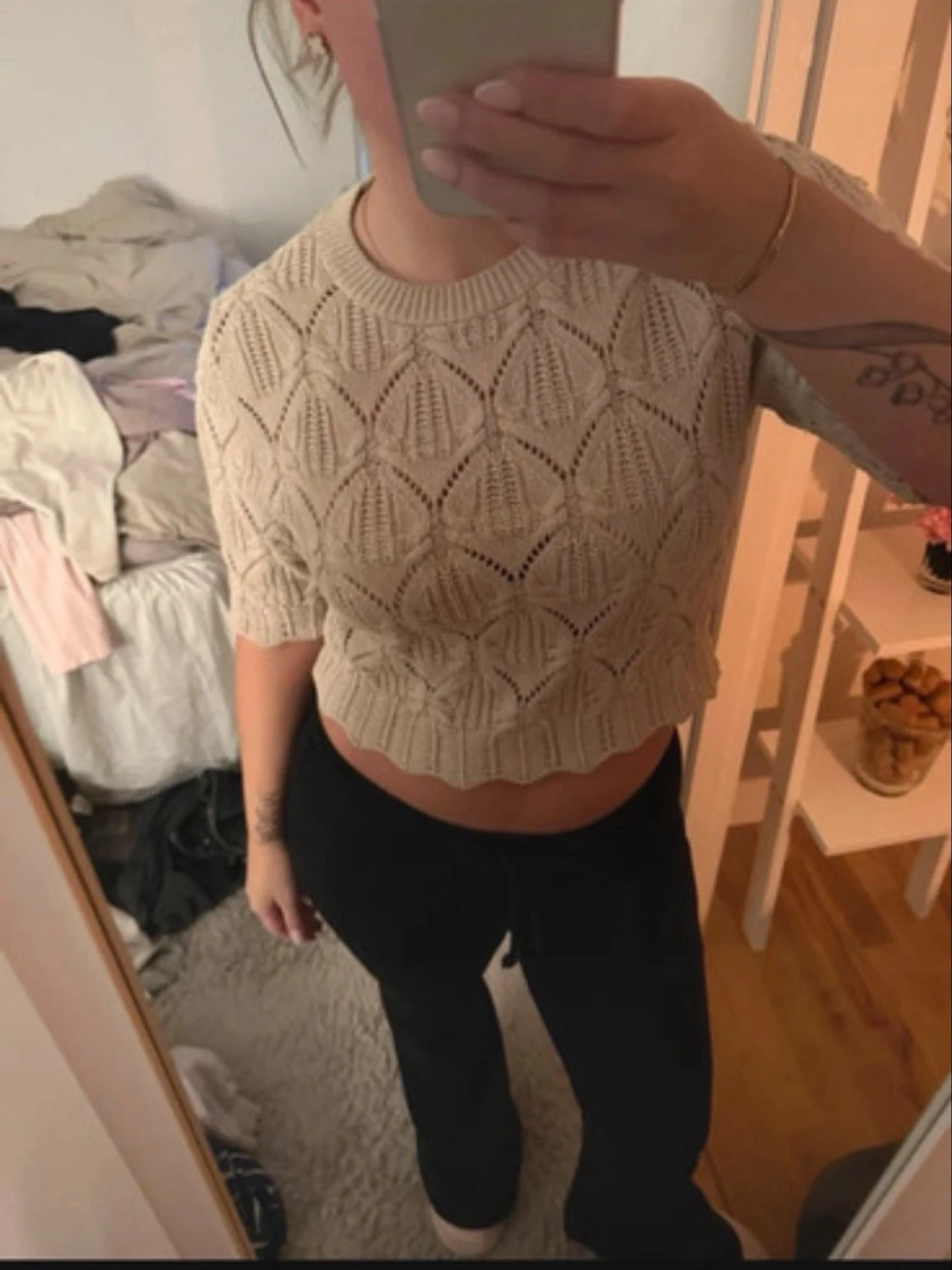 Beige stickad crop top från ONLY - 3