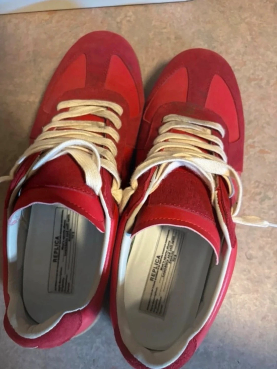 Röda maison margiela gats - 1