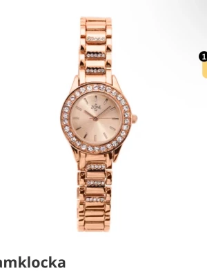 Jättefin roseguld klocka  - Jätte sög rose guld klocka med diamant detaljer från Albrekts Guld helt oanvänd kommer i lådan❤️
