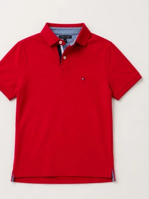 Tommy Hilfiger piké - Tjena, jag säljer en riktigt snygg Tommy Hilfiger piké! Den är i mycket bra skick och har inga fläckar eller skador😁 Skicka om du har några frågor☺️