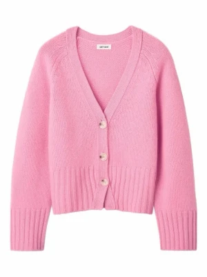 Soft goat kofta  - Säljer denna fina rosa kofta från soft goat som är i jätte fint skick och är endast använd en gång. Skriv privat för att jag ska skicka egna bilder på koftan. Nypris 4495.🥰🥰💕 den har en svag liten fläck på ena armen men inget super märkvärdigt🥰