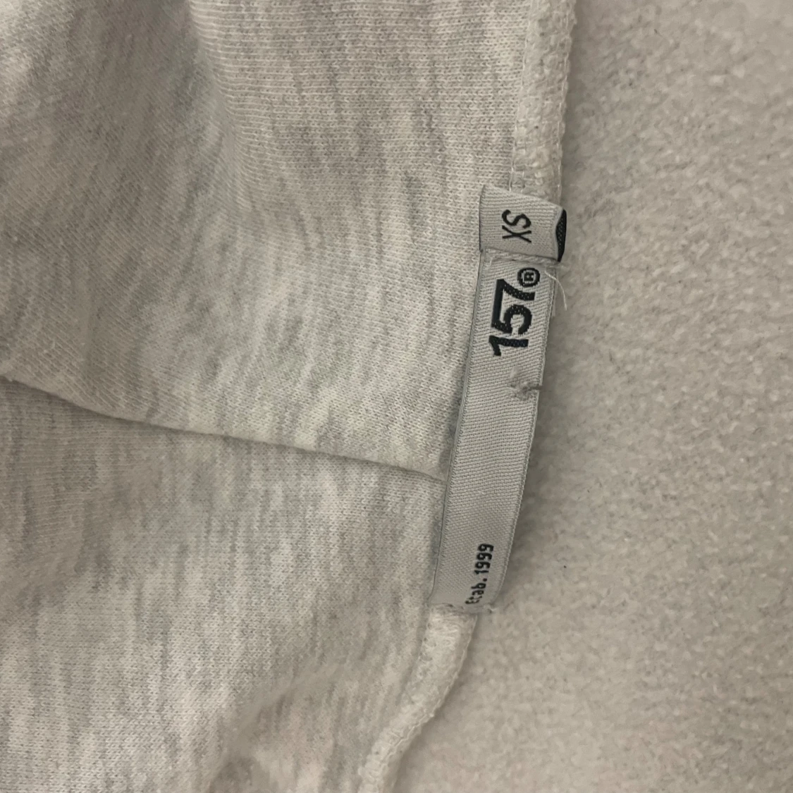 Ljusgrå hoodie, lager 157 - 2