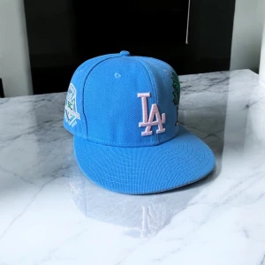 LA Dodgers keps från New Era - Snygg blå LA Dodgers keps från New Era som är i nyskick