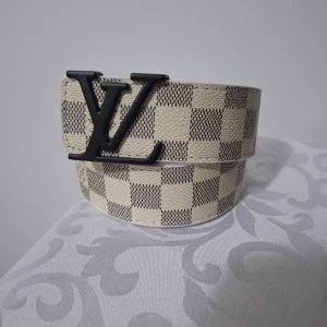 Louis vuitton bälte  - Helt ny, flera bälte finns på min konto
