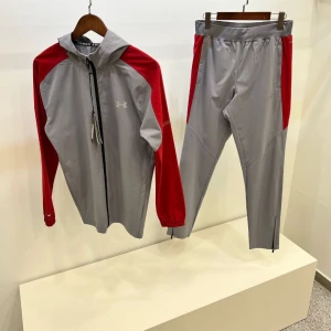 Under Armour tracksuit - Under armour tracksuit I S
