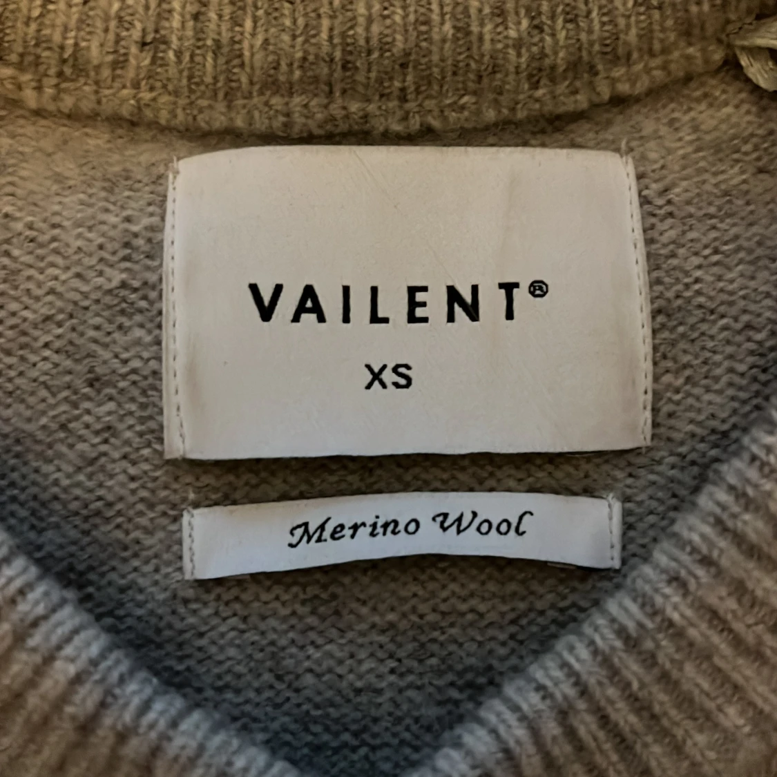 Grå merinoulltröja från Vailent XS - 2