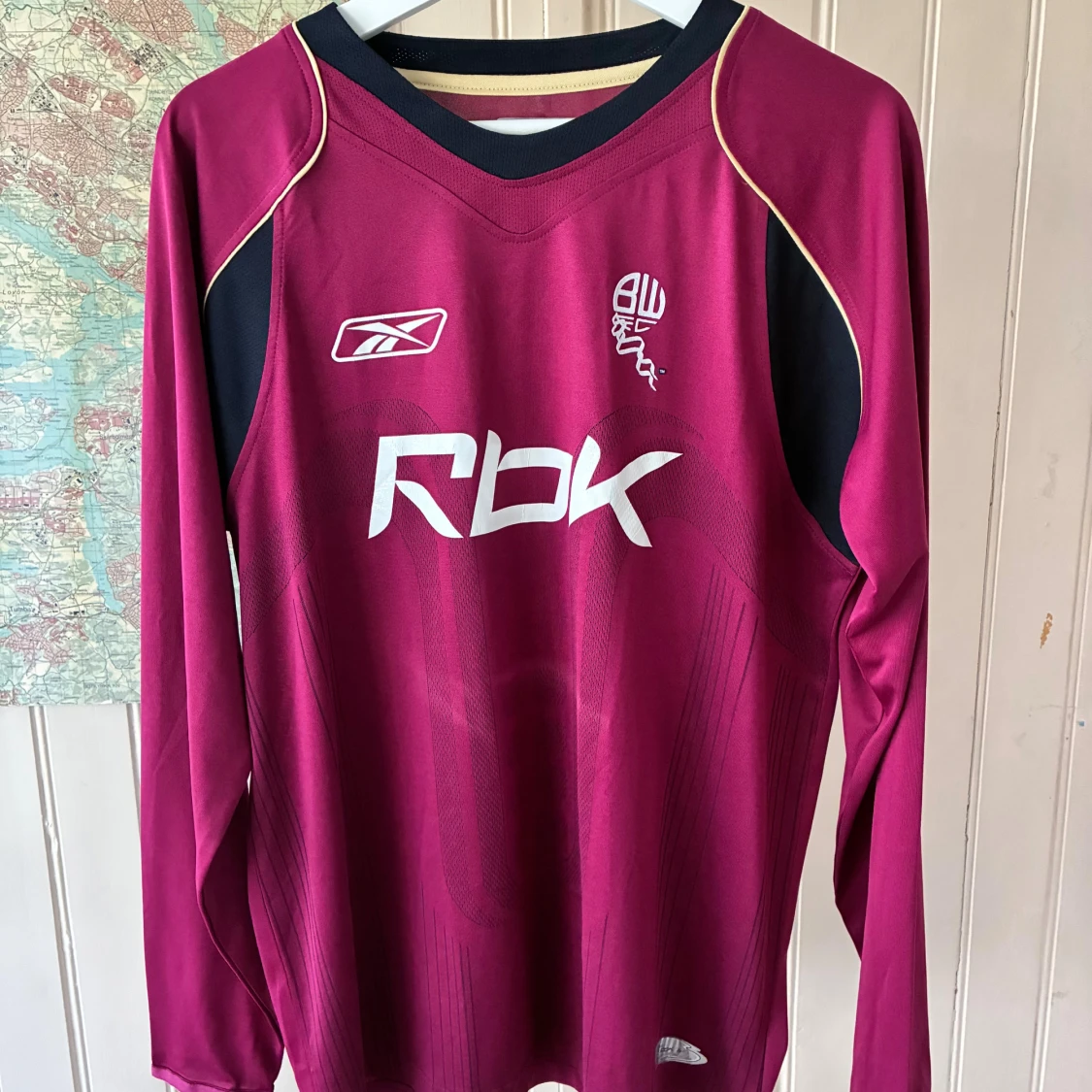 Vinröd Bolton Wanderers Reebok 2006/08  långärmad tröja, storlek L