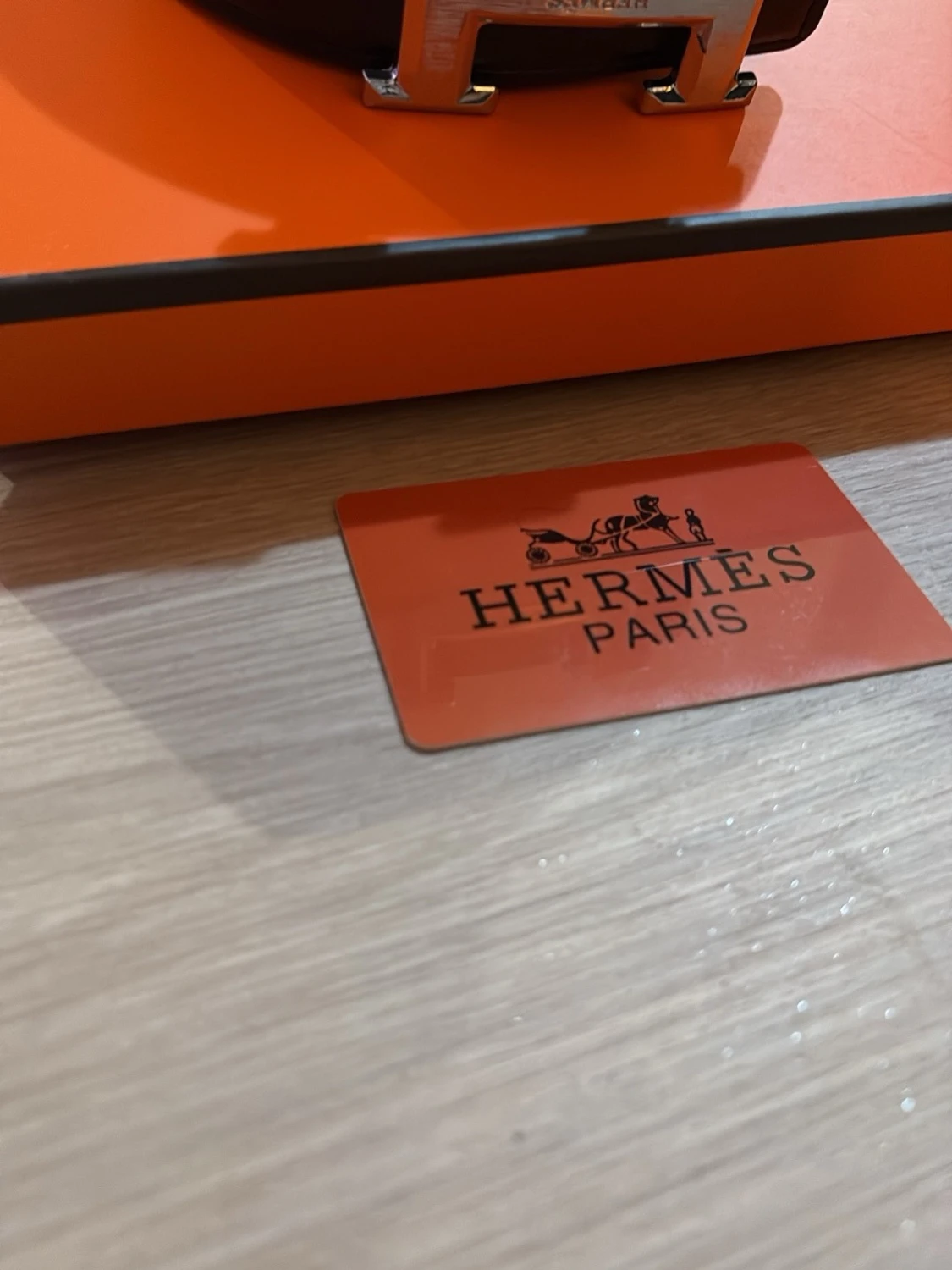 Svart  skärp med H-spänne - 1