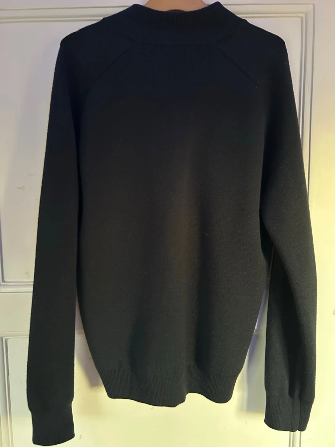 Svart kofta med dragkedja från Sandö - 2