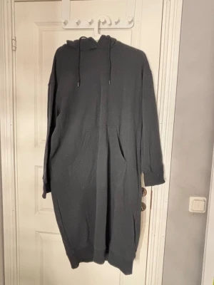 Hoodie kläning - Finns nån fläck 