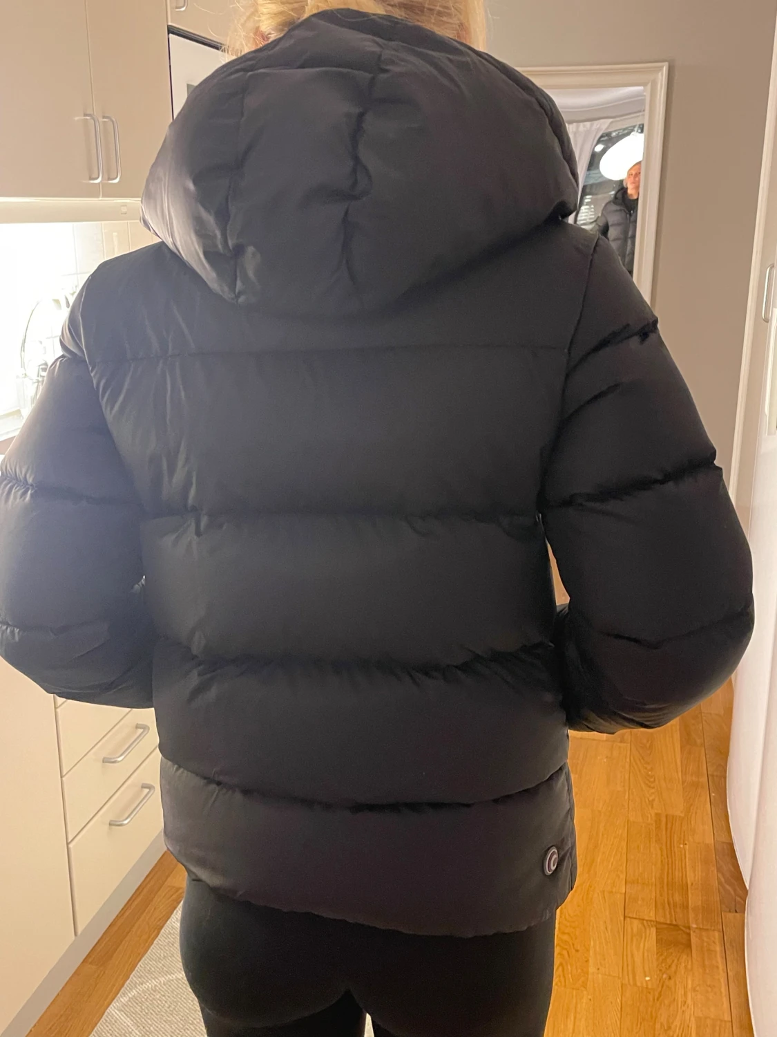 Svart pufferjacka från Colmar - 2