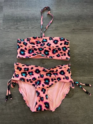 Bikini - Snygg bikini i storlek 158/164🥰